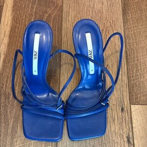 Zara Women's Vibrant Blue Heels